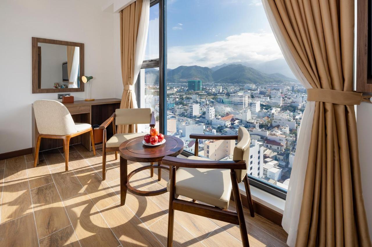 Hotel Miracle Luxury Nha Trang Exteriér fotografie