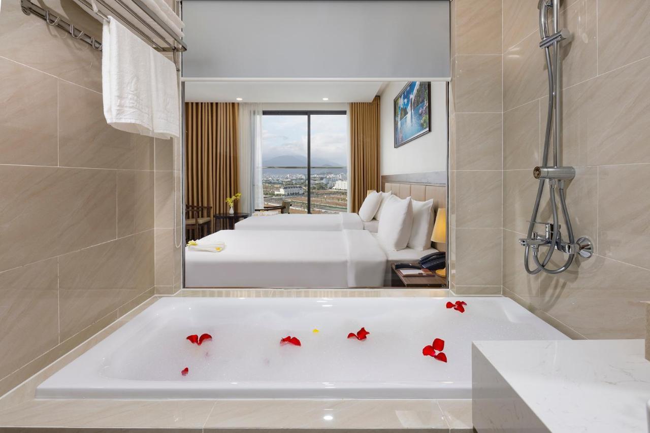 Hotel Miracle Luxury Nha Trang Exteriér fotografie